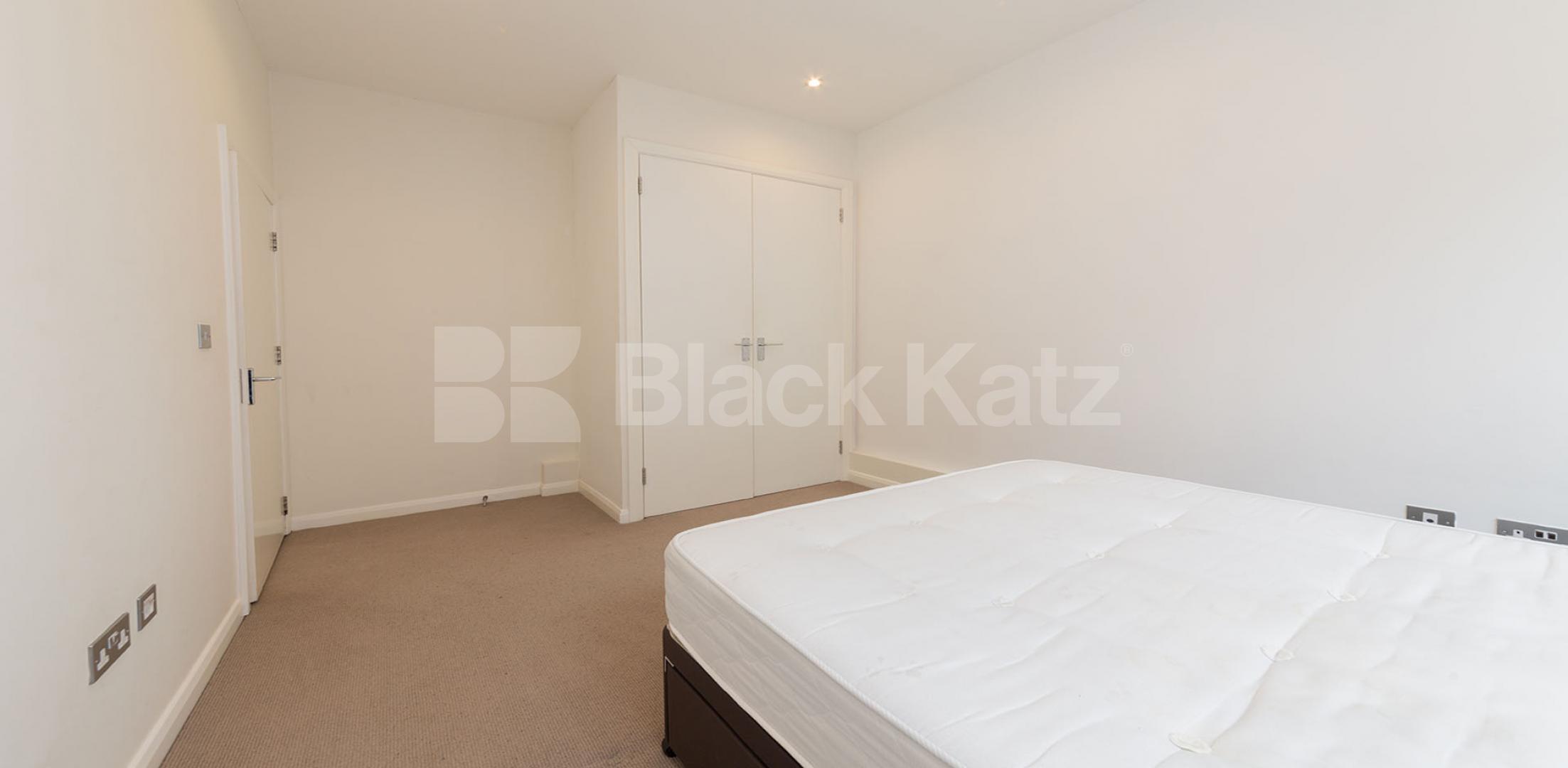 			STUNNING 1 BED WAREHOUSE APARTMENT, 1 Bedroom, 1 bath, 1 reception Flat			 ABILITY PLAZA-KINGSLAND ROAD, DALSTON/HAGGERSTON